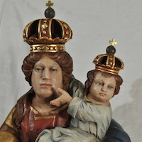 Rzeźba Matka Boska z Dzieciątkiem (2011)